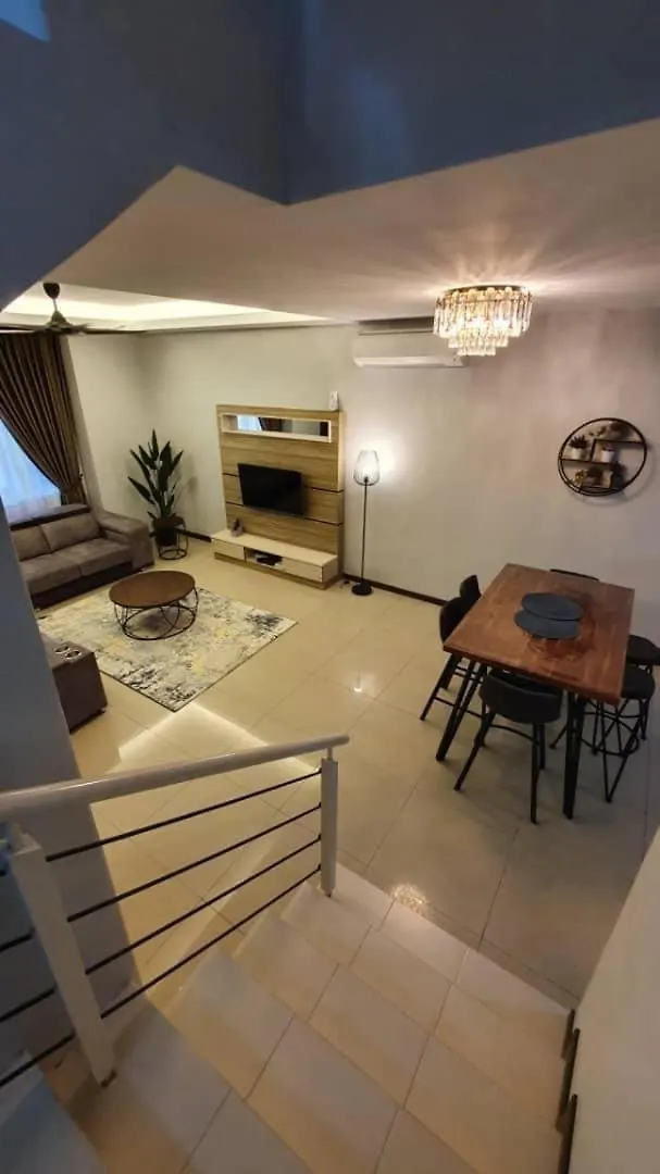 Maryam Halal Homestay Malacca Villa